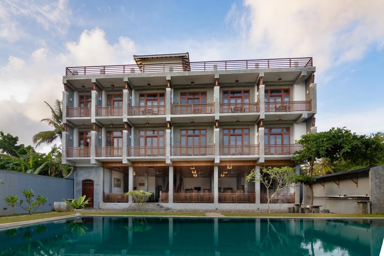 Samaraana Hotel Ahangama Exterior photo